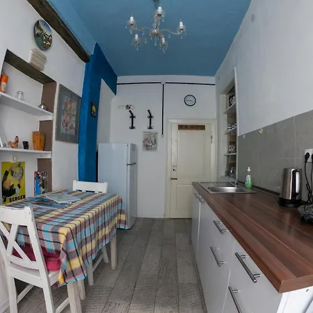 Guest house Ikari *