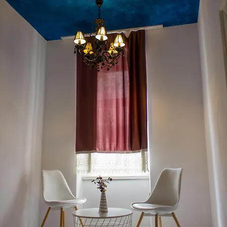 Ikari Guest house